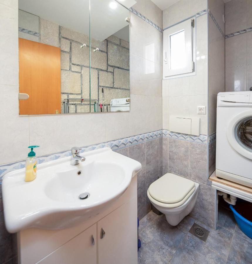 Sunny Vista Apartment Omis Bagian luar foto