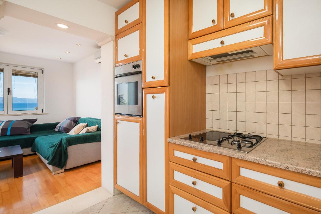 Sunny Vista Apartment Omis Bagian luar foto