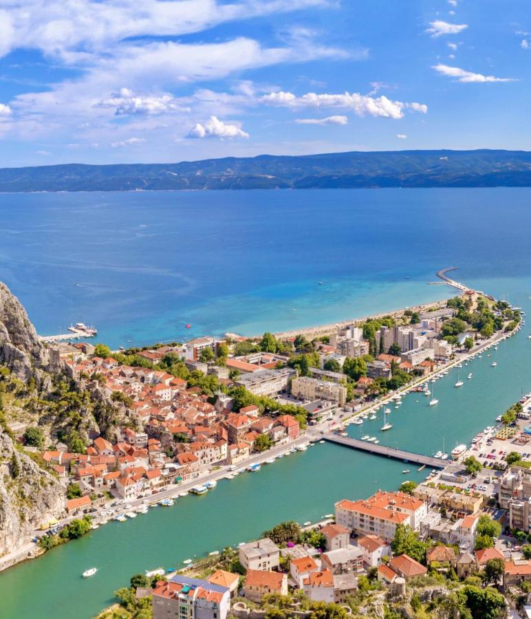 Sunny Vista Apartment Omis Bagian luar foto